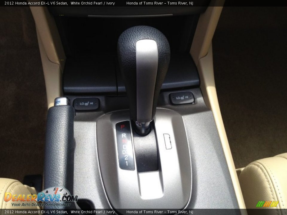 2012 Honda Accord EX-L V6 Sedan White Orchid Pearl / Ivory Photo #18