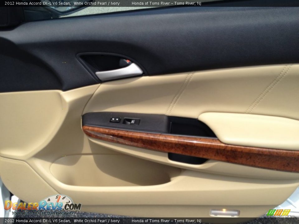 2012 Honda Accord EX-L V6 Sedan White Orchid Pearl / Ivory Photo #28
