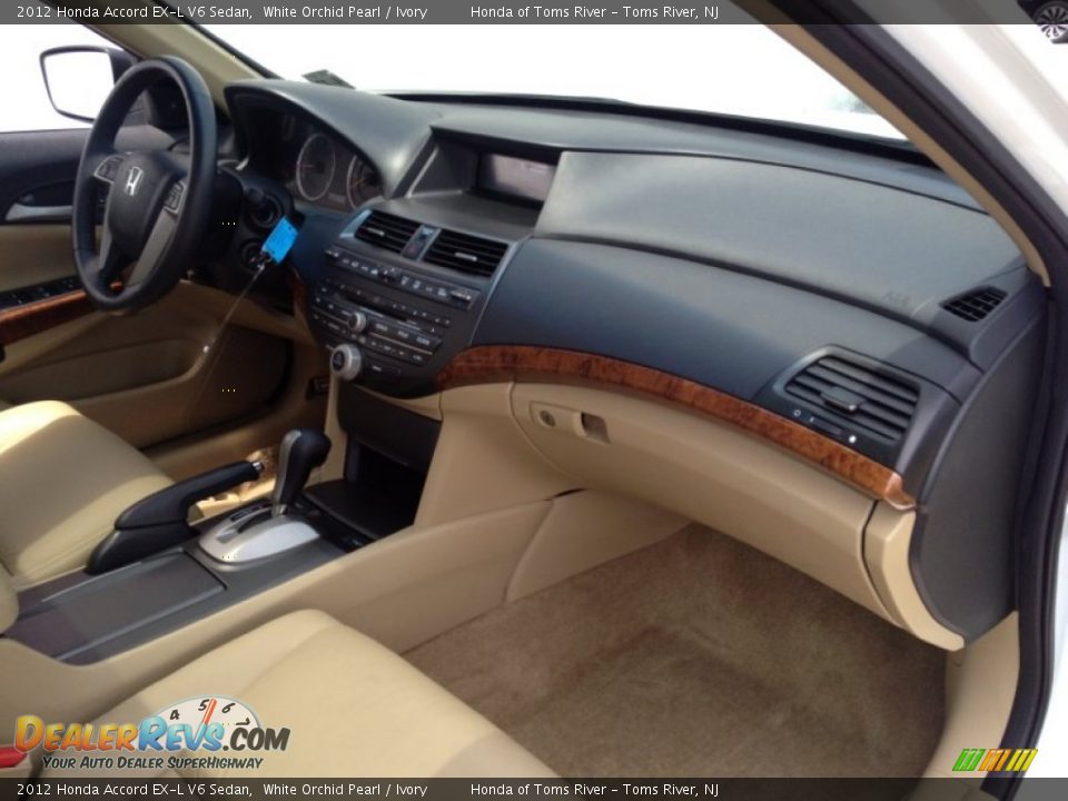 2012 Honda Accord EX-L V6 Sedan White Orchid Pearl / Ivory Photo #29