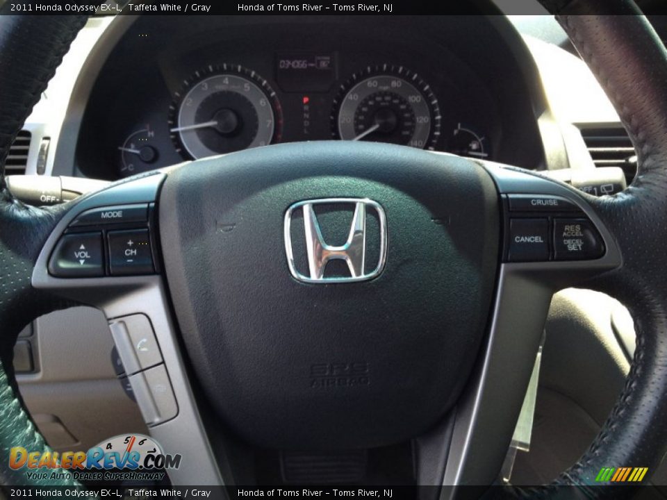 2011 Honda Odyssey EX-L Taffeta White / Gray Photo #24