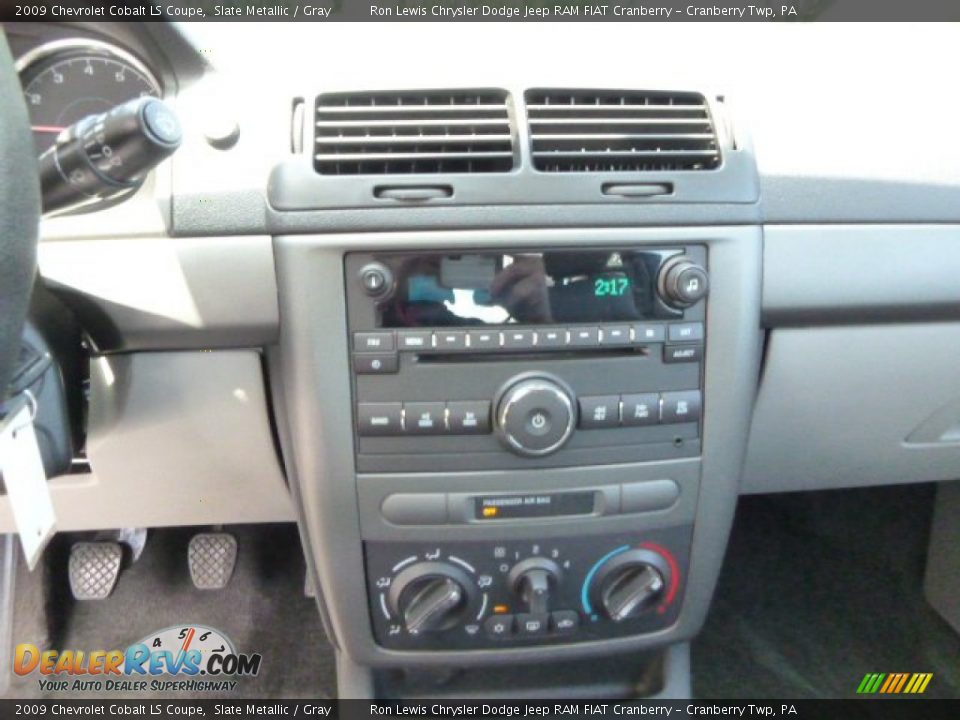 2009 Chevrolet Cobalt LS Coupe Slate Metallic / Gray Photo #15