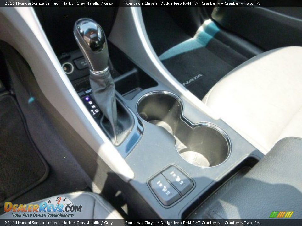 2011 Hyundai Sonata Limited Harbor Gray Metallic / Gray Photo #17
