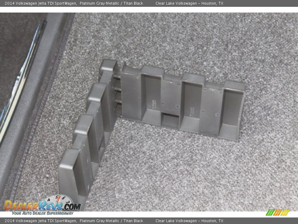 2014 Volkswagen Jetta TDI SportWagen Platinum Gray Metallic / Titan Black Photo #27