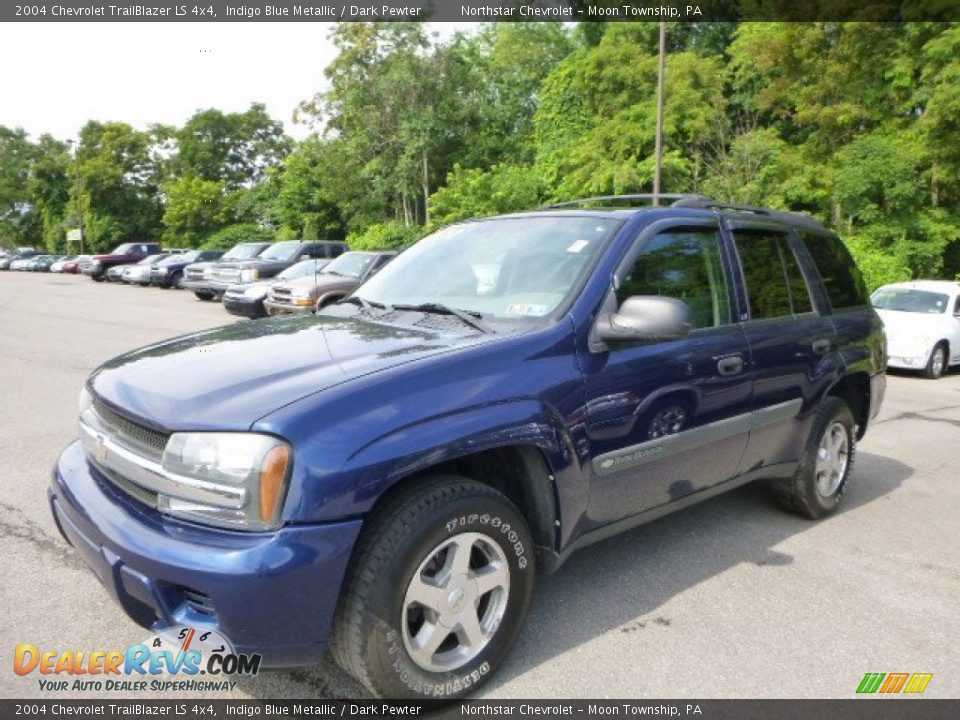 2004 Chevrolet TrailBlazer LS 4x4 Indigo Blue Metallic / Dark Pewter Photo #1