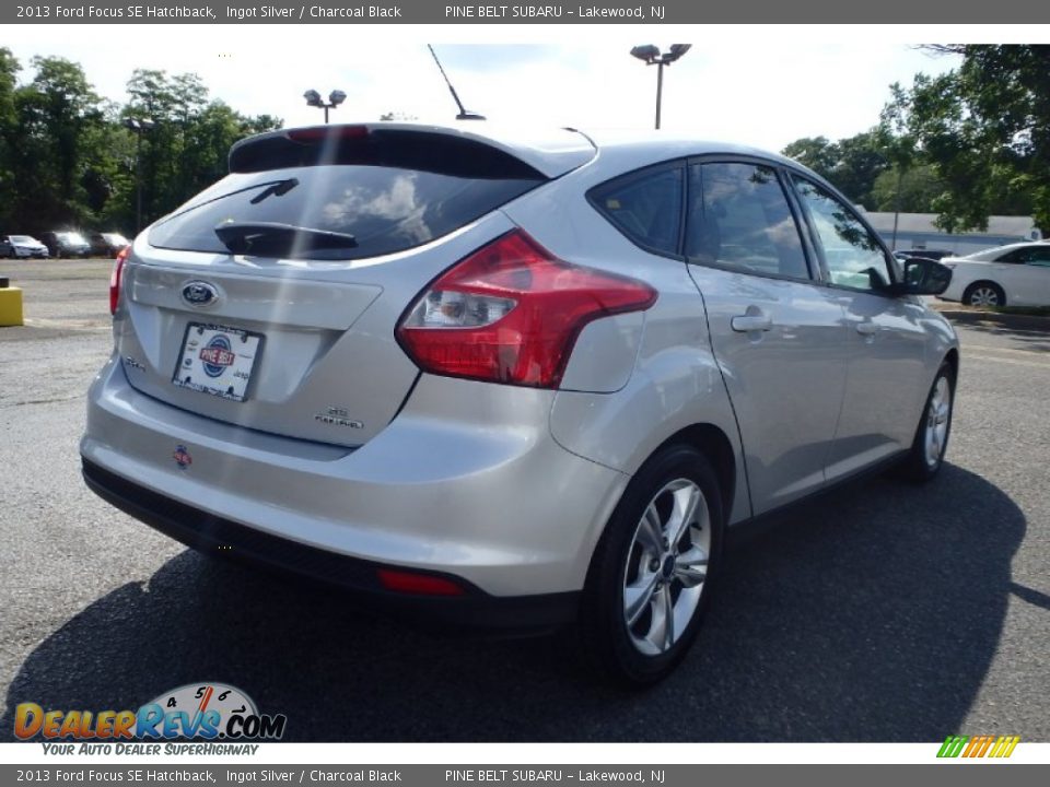 2013 Ford Focus SE Hatchback Ingot Silver / Charcoal Black Photo #5