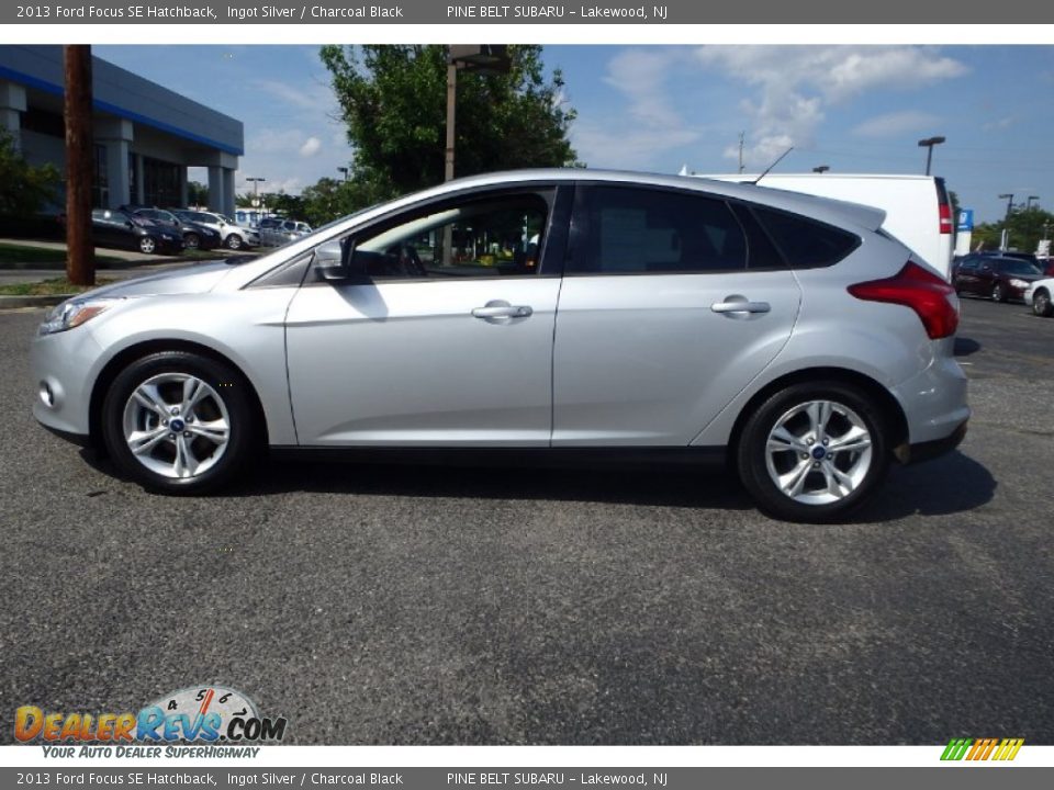 2013 Ford Focus SE Hatchback Ingot Silver / Charcoal Black Photo #8