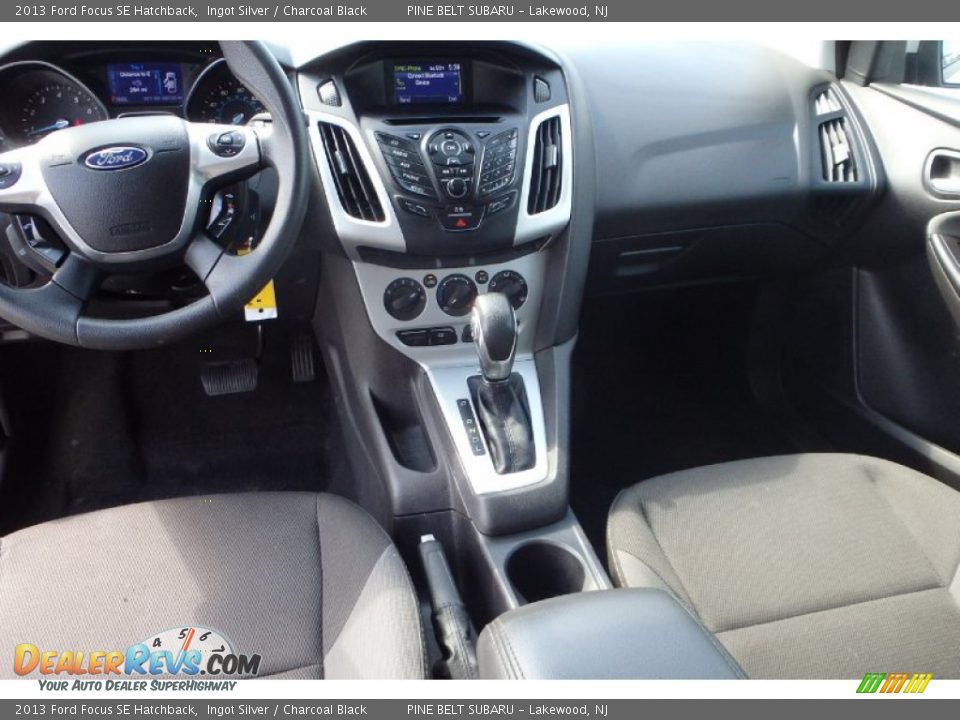 2013 Ford Focus SE Hatchback Ingot Silver / Charcoal Black Photo #14