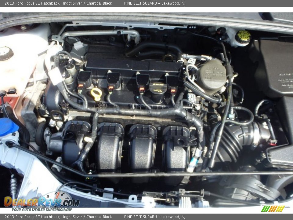 2013 Ford Focus SE Hatchback Ingot Silver / Charcoal Black Photo #17