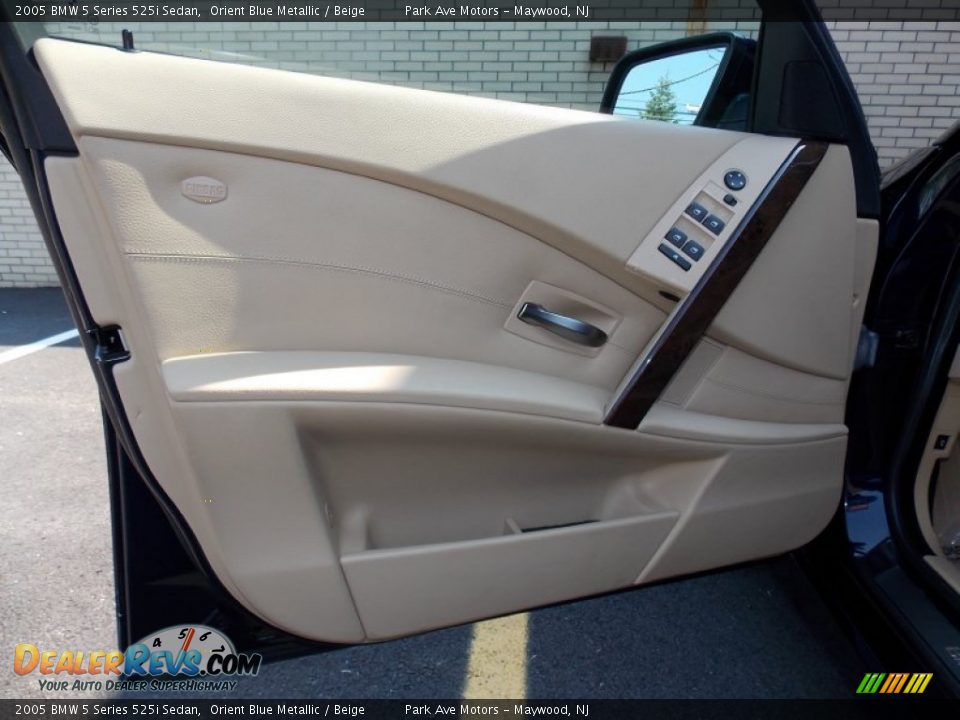 2005 BMW 5 Series 525i Sedan Orient Blue Metallic / Beige Photo #10