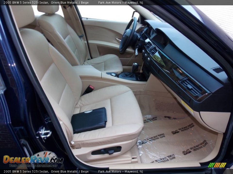 2005 BMW 5 Series 525i Sedan Orient Blue Metallic / Beige Photo #20