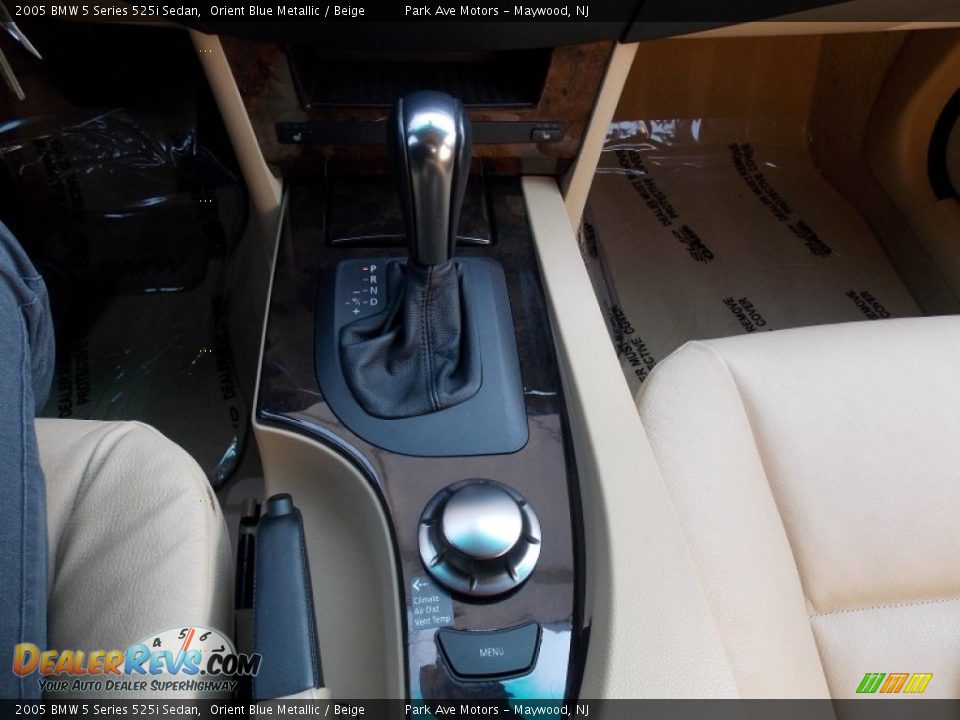 2005 BMW 5 Series 525i Sedan Orient Blue Metallic / Beige Photo #31