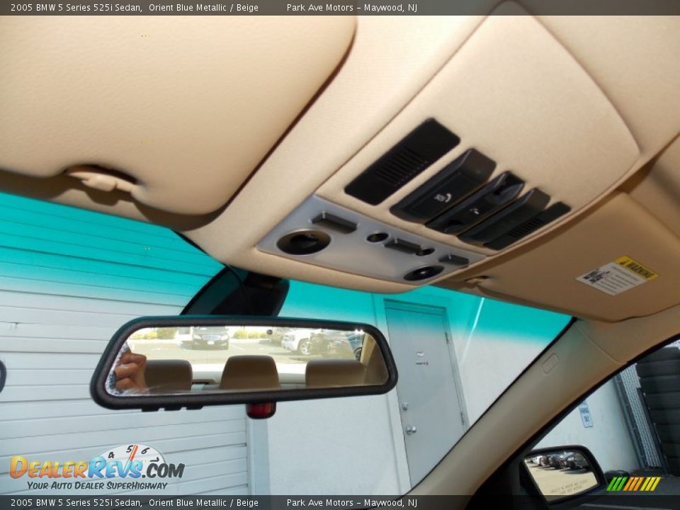 2005 BMW 5 Series 525i Sedan Orient Blue Metallic / Beige Photo #32