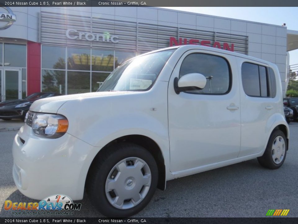 2014 Nissan Cube 1.8 S Pearl White / Black Photo #1