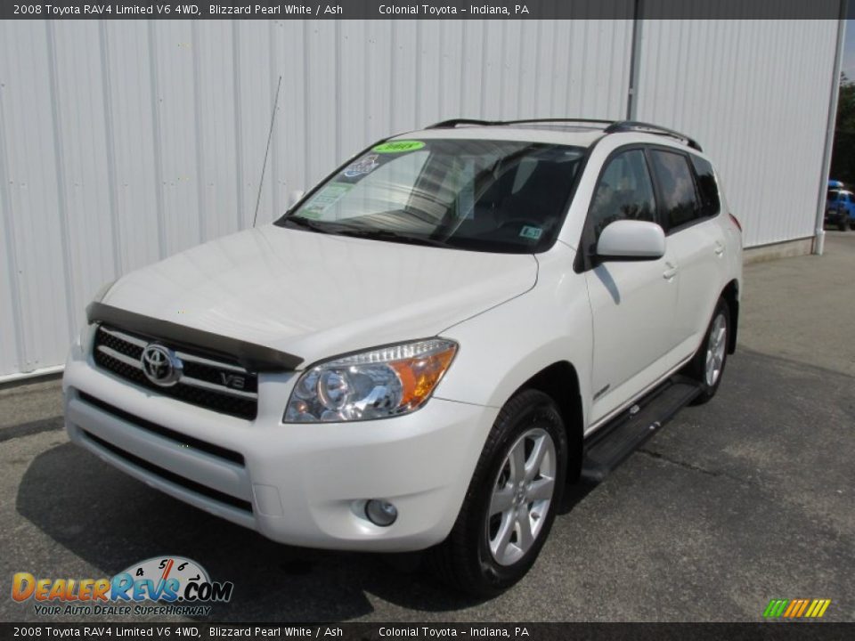 Front 3/4 View of 2008 Toyota RAV4 Limited V6 4WD Photo #10