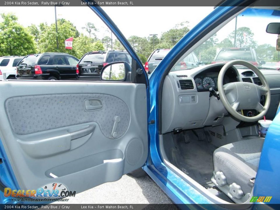 2004 Kia Rio Sedan Rally Blue / Gray Photo #13
