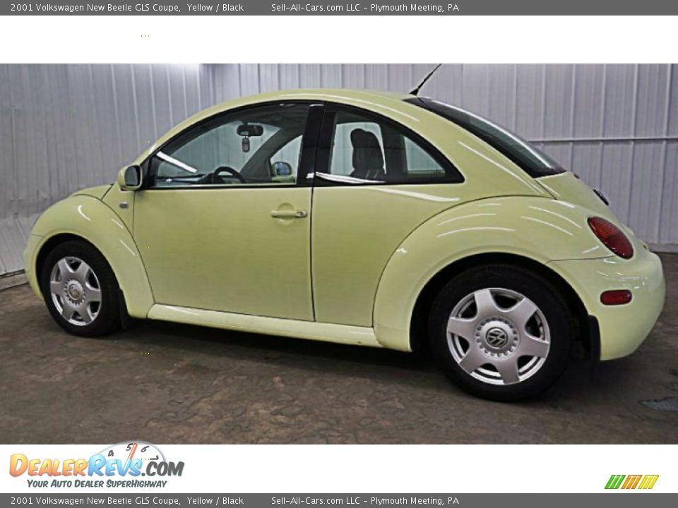 2001 Volkswagen New Beetle GLS Coupe Yellow / Black Photo #7