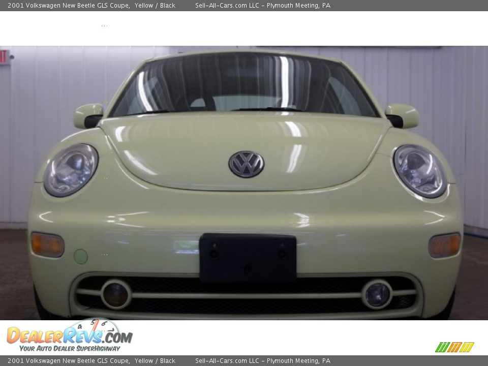 2001 Volkswagen New Beetle GLS Coupe Yellow / Black Photo #13
