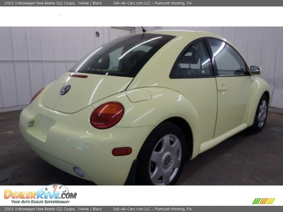 2001 Volkswagen New Beetle GLS Coupe Yellow / Black Photo #17