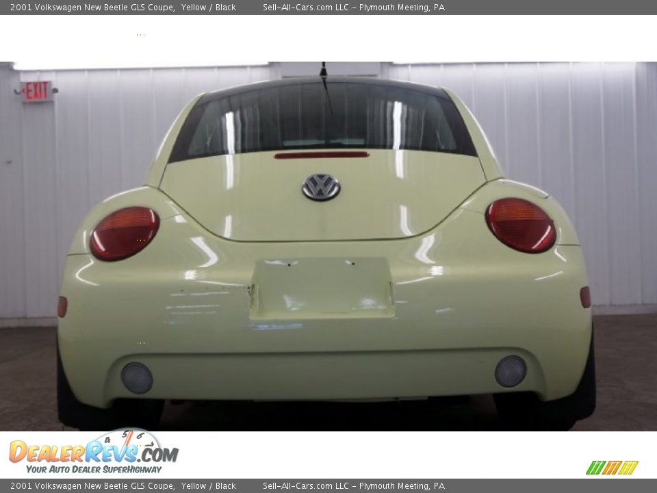 2001 Volkswagen New Beetle GLS Coupe Yellow / Black Photo #18
