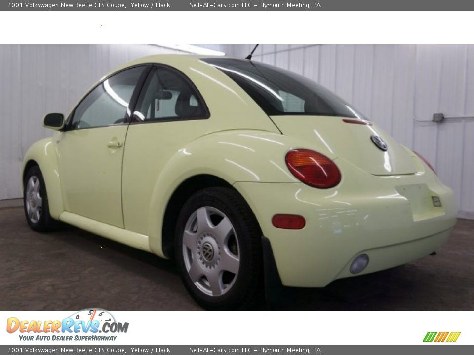 2001 Volkswagen New Beetle GLS Coupe Yellow / Black Photo #19