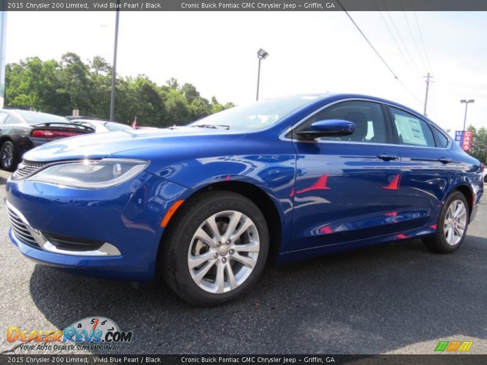 2015 Chrysler 200 Limited Vivid Blue Pearl / Black Photo #3