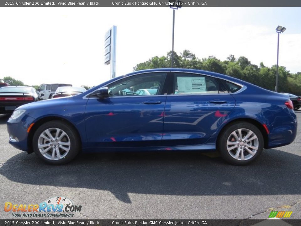 2015 Chrysler 200 Limited Vivid Blue Pearl / Black Photo #4