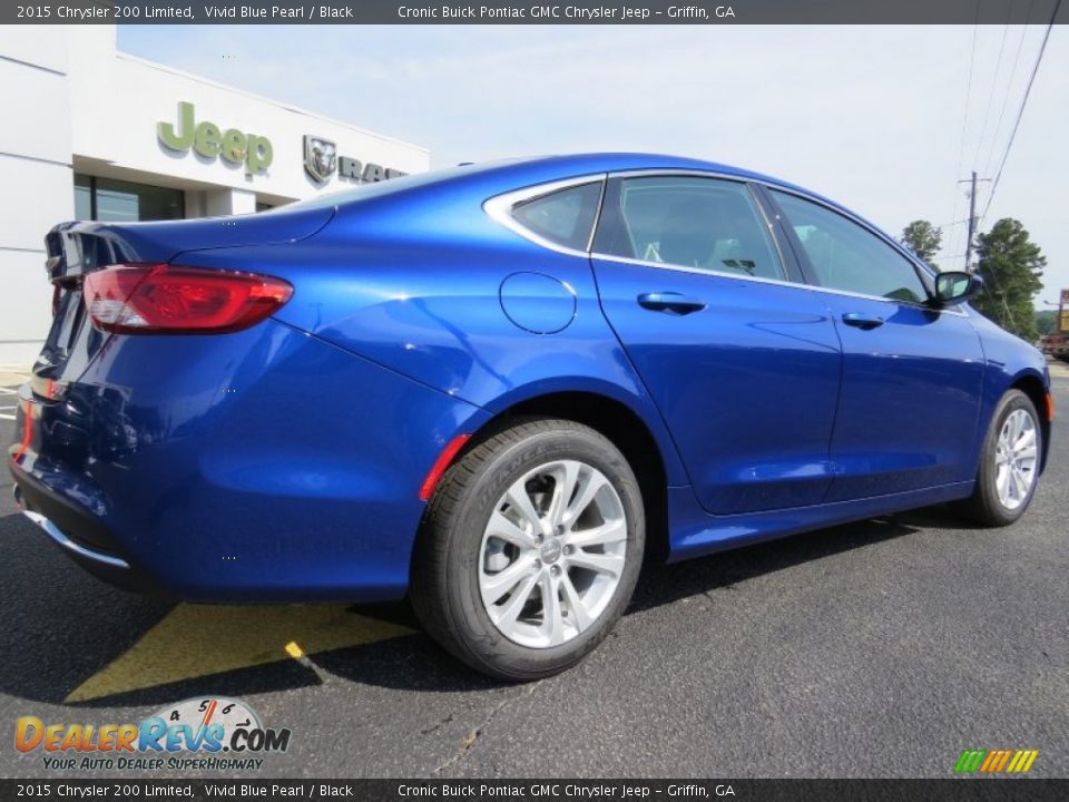 2015 Chrysler 200 Limited Vivid Blue Pearl / Black Photo #7