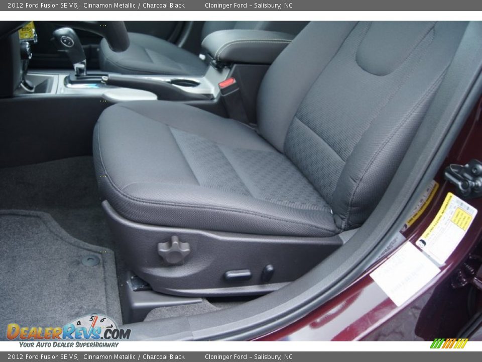 2012 Ford Fusion SE V6 Cinnamon Metallic / Charcoal Black Photo #18