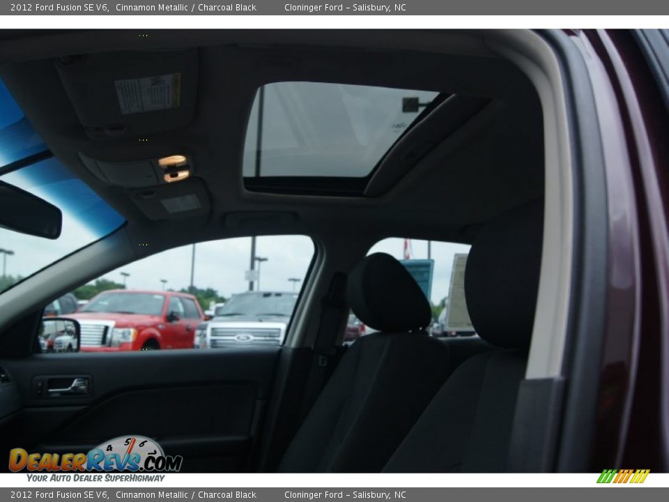 2012 Ford Fusion SE V6 Cinnamon Metallic / Charcoal Black Photo #19