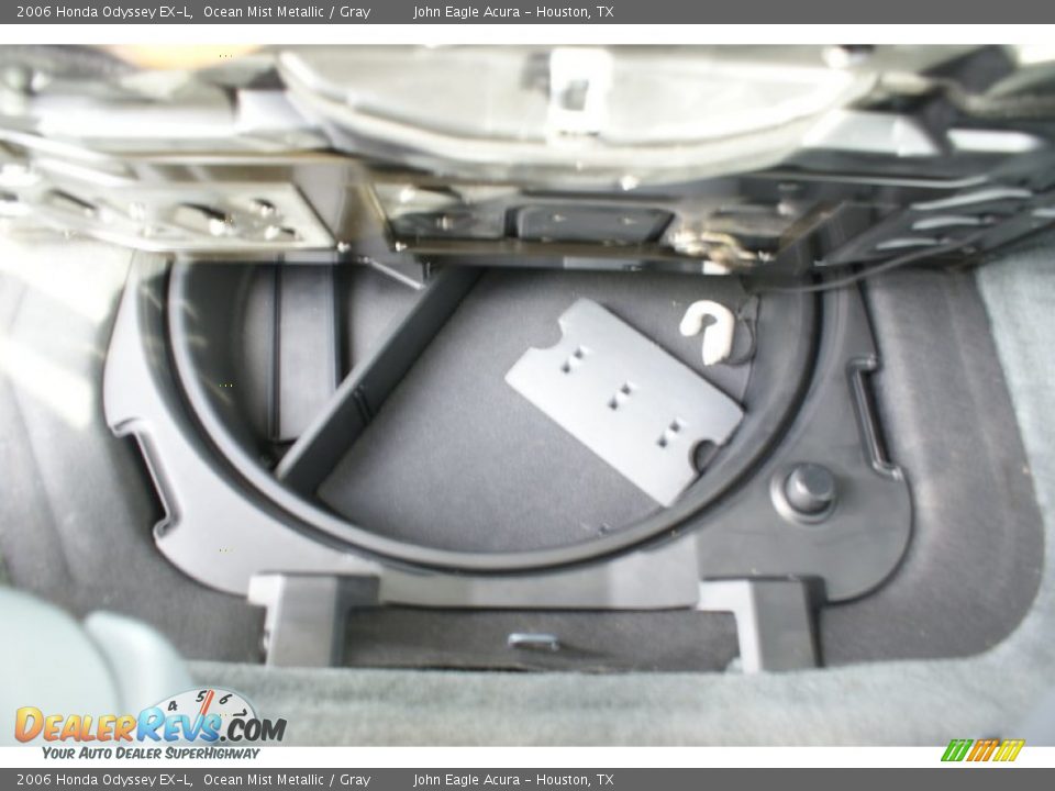 2006 Honda Odyssey EX-L Ocean Mist Metallic / Gray Photo #31