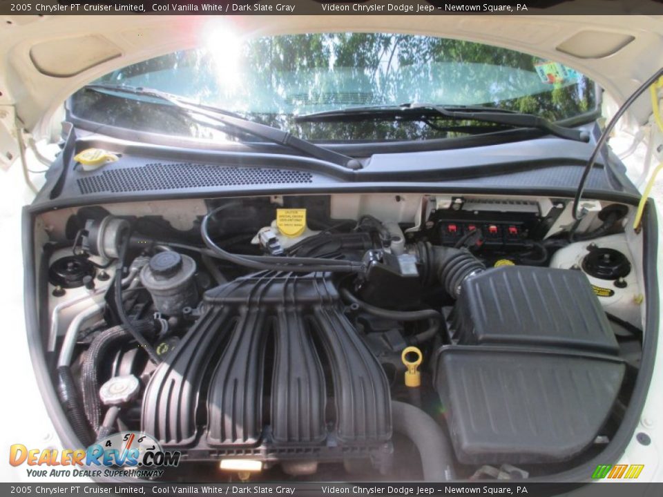 2005 Chrysler PT Cruiser Limited Cool Vanilla White / Dark Slate Gray Photo #9