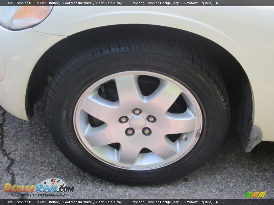 2005 Chrysler PT Cruiser Limited Cool Vanilla White / Dark Slate Gray Photo #10