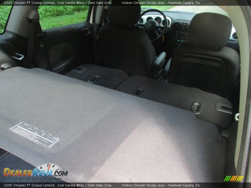 2005 Chrysler PT Cruiser Limited Cool Vanilla White / Dark Slate Gray Photo #19