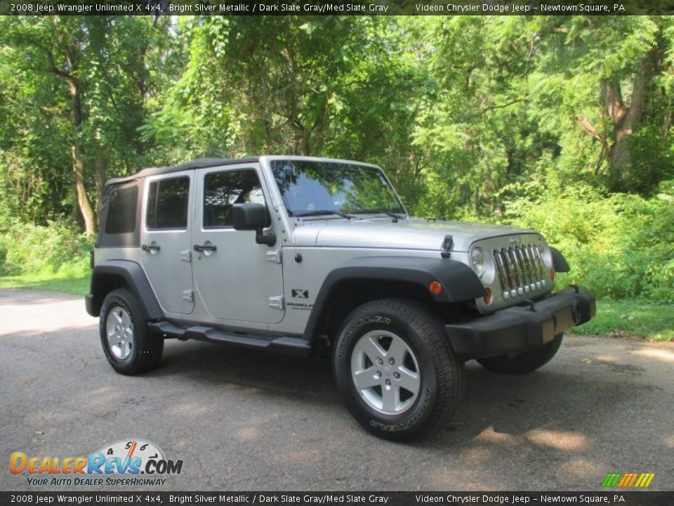Front 3/4 View of 2008 Jeep Wrangler Unlimited X 4x4 Photo #2