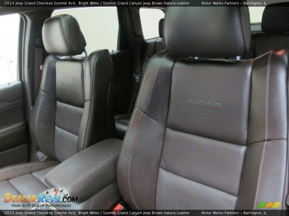 2014 Jeep Grand Cherokee Summit 4x4 Bright White / Summit Grand Canyon Jeep Brown Natura Leather Photo #17