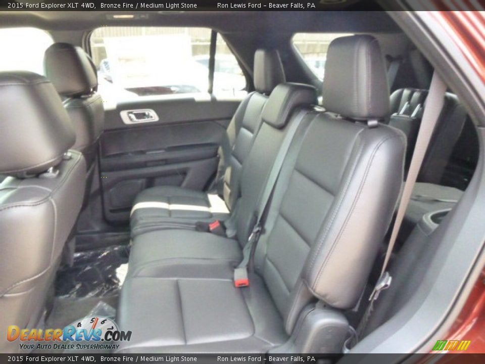 2015 Ford Explorer XLT 4WD Bronze Fire / Medium Light Stone Photo #11