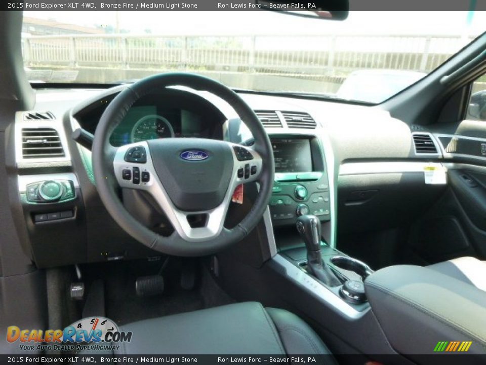 2015 Ford Explorer XLT 4WD Bronze Fire / Medium Light Stone Photo #13