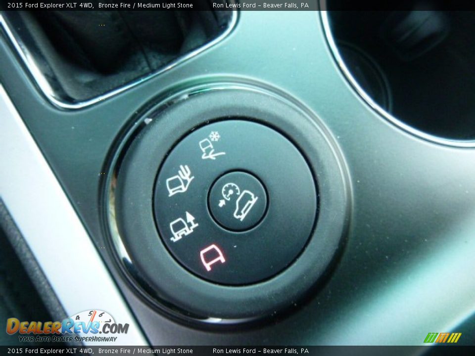 2015 Ford Explorer XLT 4WD Bronze Fire / Medium Light Stone Photo #18