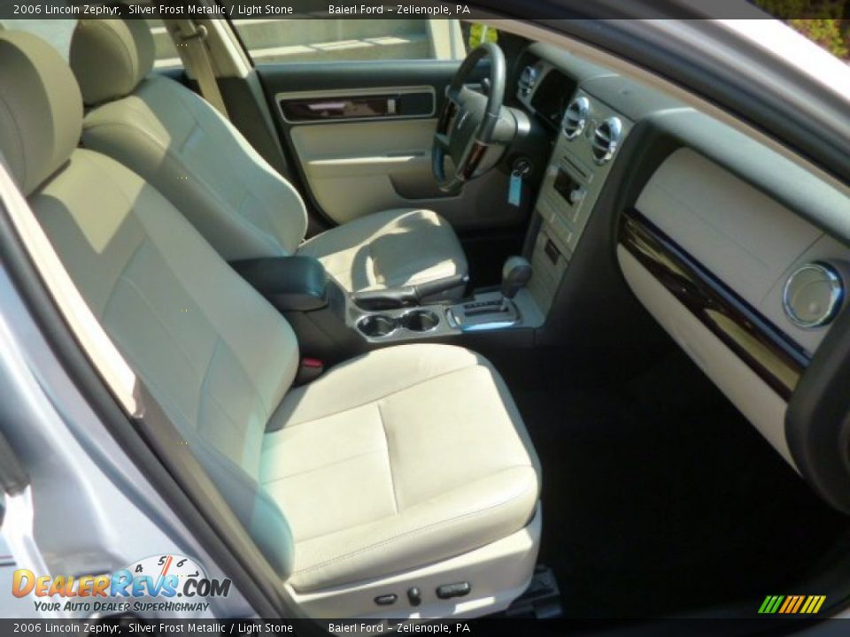 2006 Lincoln Zephyr Silver Frost Metallic / Light Stone Photo #9
