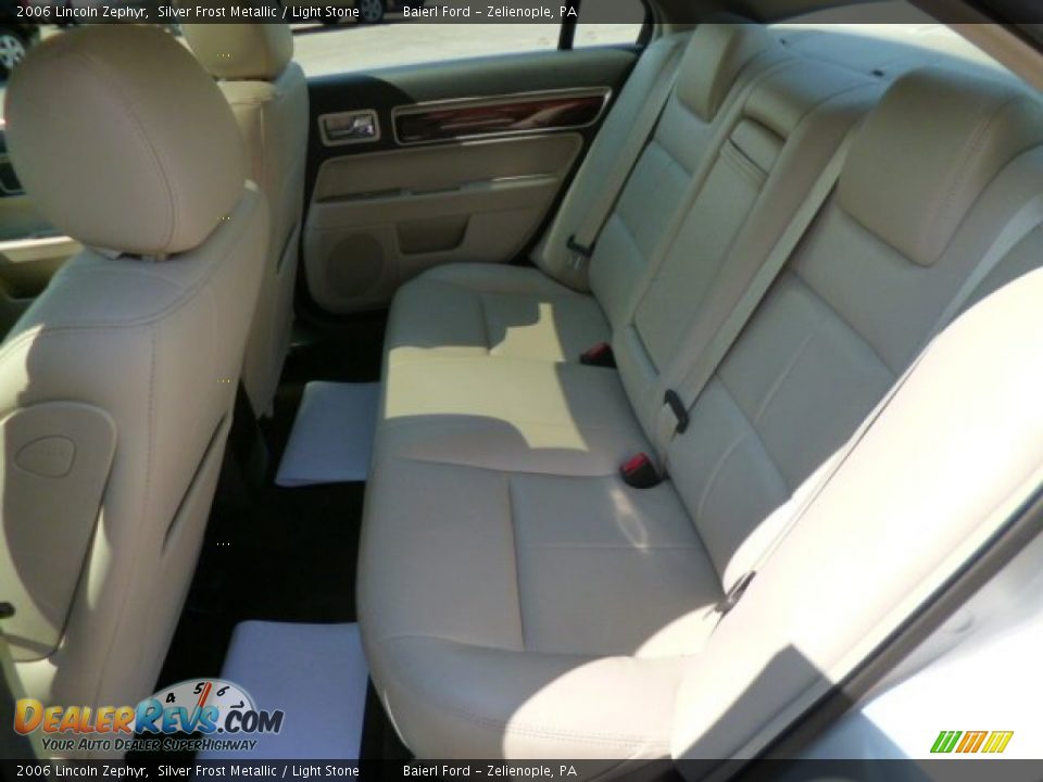 2006 Lincoln Zephyr Silver Frost Metallic / Light Stone Photo #13