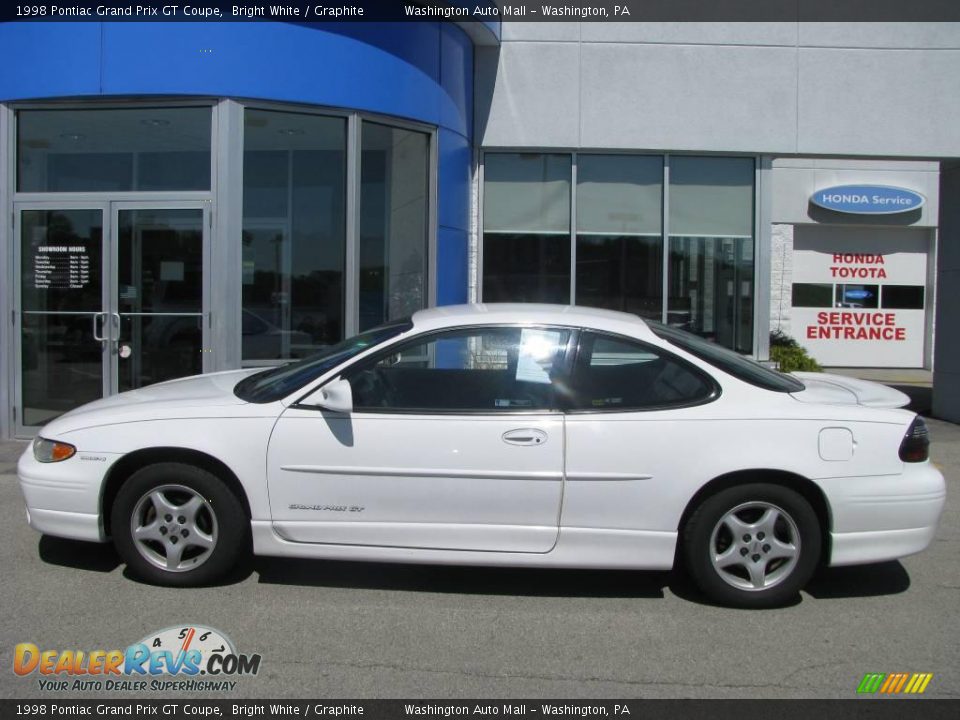 1998 Pontiac Grand Prix GT Coupe Bright White / Graphite Photo #4