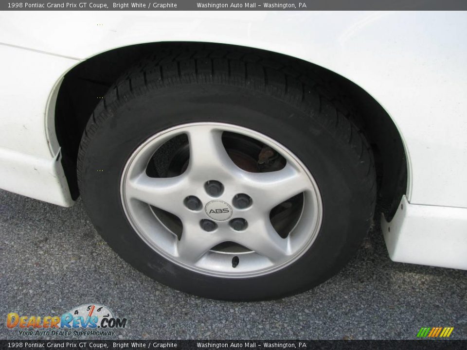 1998 Pontiac Grand Prix GT Coupe Bright White / Graphite Photo #9