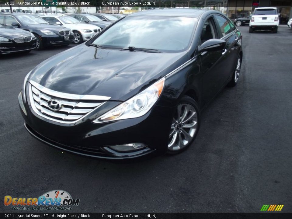 2011 Hyundai Sonata SE Midnight Black / Black Photo #1