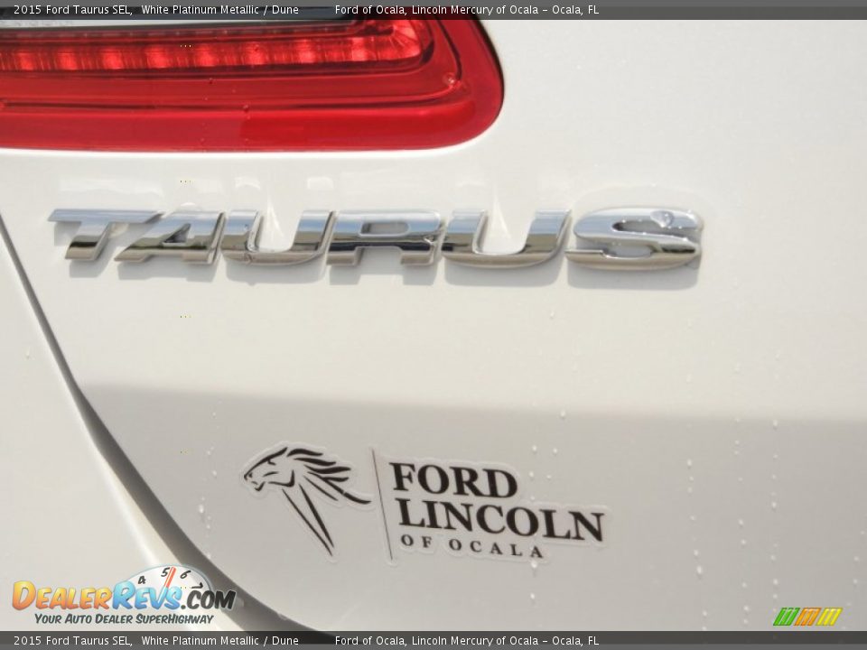 2015 Ford Taurus SEL White Platinum Metallic / Dune Photo #4