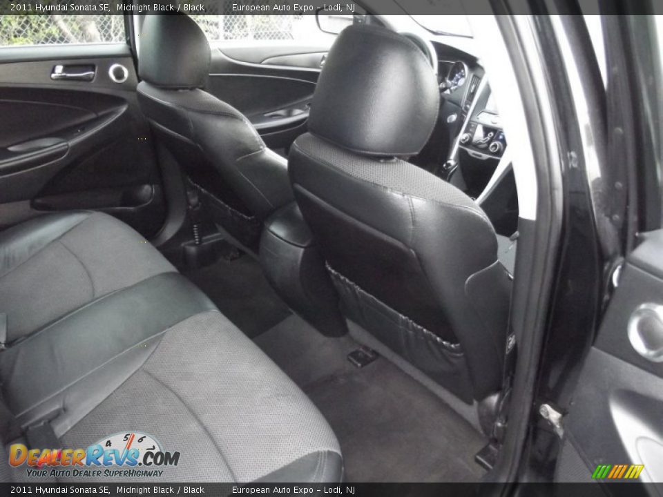 2011 Hyundai Sonata SE Midnight Black / Black Photo #12