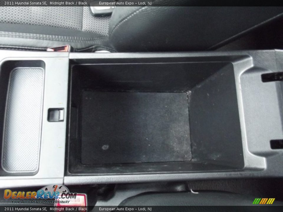 2011 Hyundai Sonata SE Midnight Black / Black Photo #26