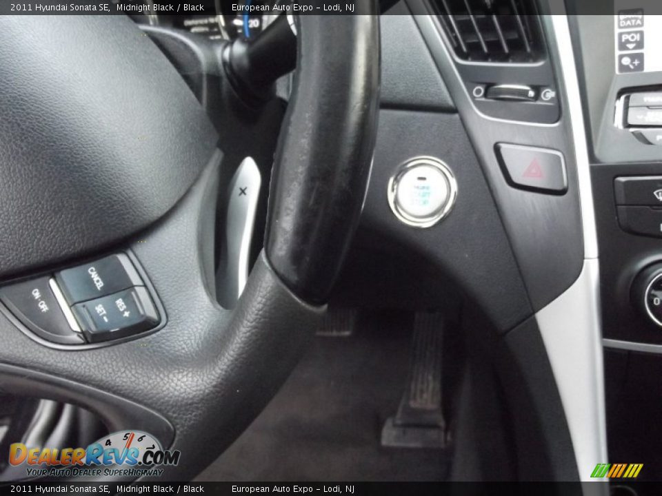 2011 Hyundai Sonata SE Midnight Black / Black Photo #28