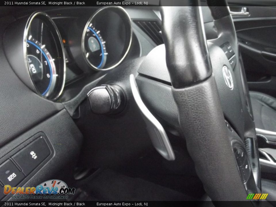 2011 Hyundai Sonata SE Midnight Black / Black Photo #29
