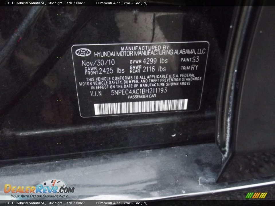 2011 Hyundai Sonata SE Midnight Black / Black Photo #33