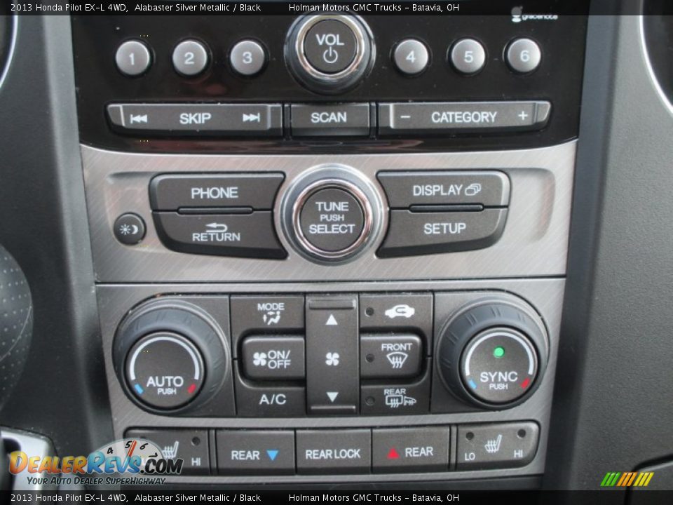 2013 Honda Pilot EX-L 4WD Alabaster Silver Metallic / Black Photo #10